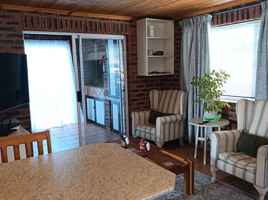 2 Bedroom Property for Sale in Pearly Beach Western Cape